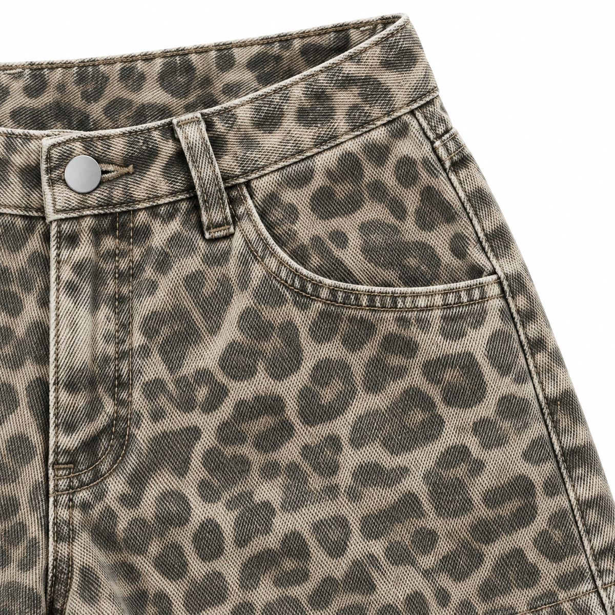 Savanna Leopard Denim Shorts in Khaki, detail close-up