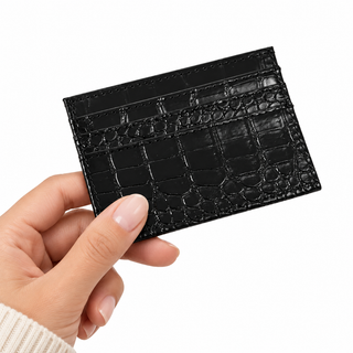 Tessera Croc Cardholder — Black, human view